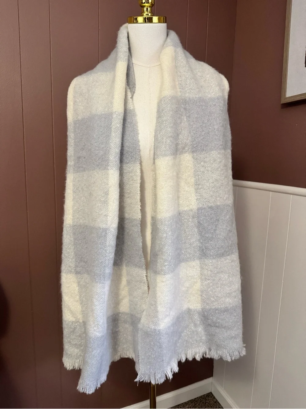 NWT Banana Republic Oversized Wool Blend Plaid Scarf/Wrap